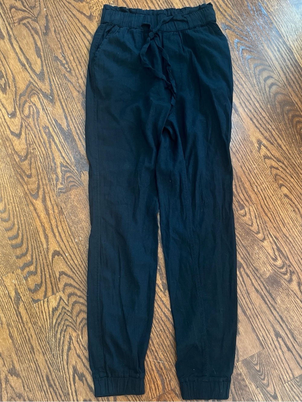 Hollister Women’s Cotton Pull On Elastic Waist Black Jogger Pants XS NWT Pockets